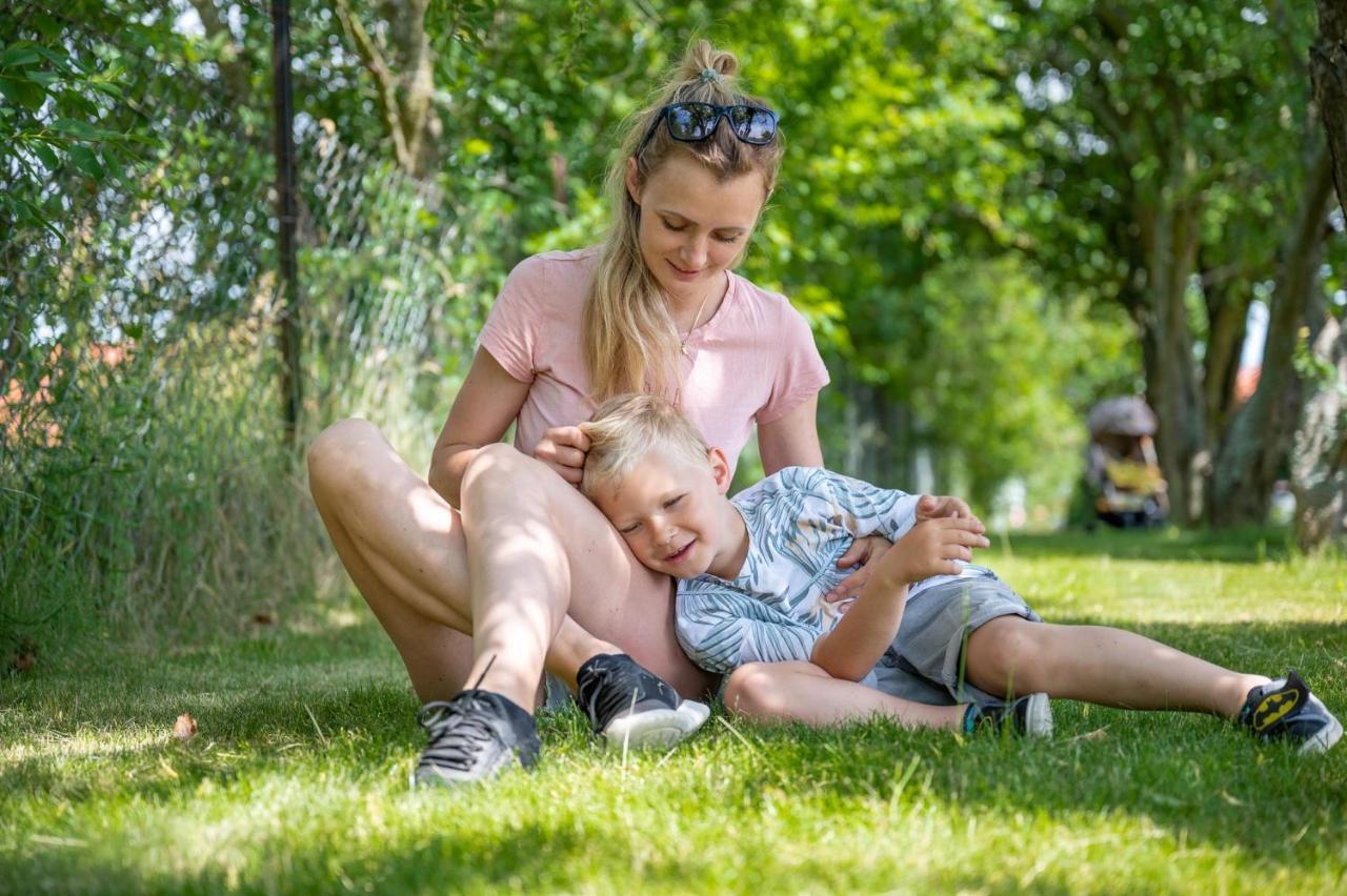 U Sevilli domki letniskowe Ujście-Darłowskie Zewnętrze zdjęcie
