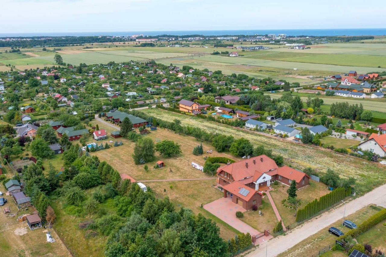 U Sevilli domki letniskowe Ujście-Darłowskie Zewnętrze zdjęcie